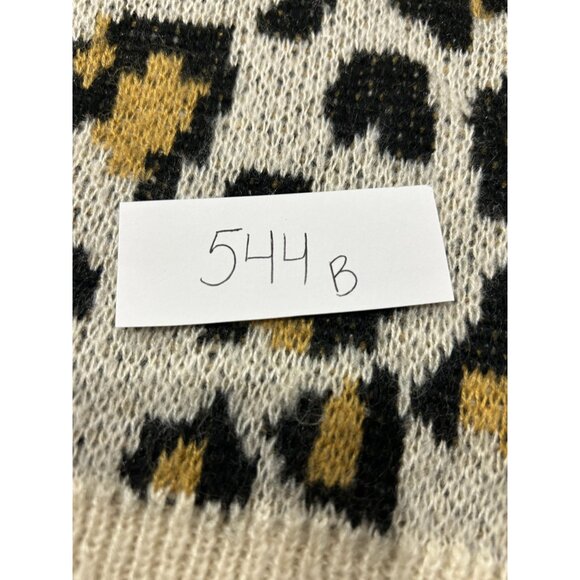 Love Tree Leopard Print Sweater With Black Lace Up V-Neck Detail Sz Medium - Picture 9 of 10